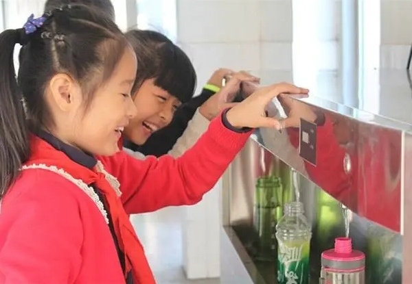 為何說選對學校飲水機設備很重要