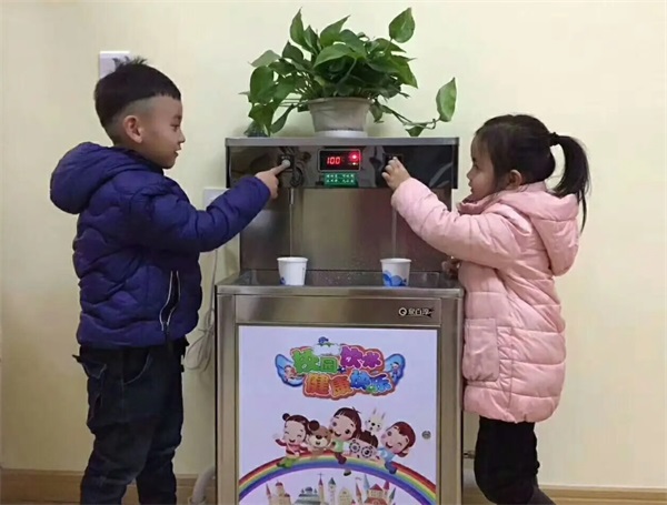 哪種幼兒園飲水機更符合使用需求