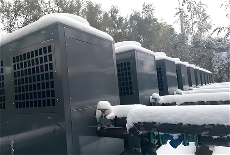 空氣能設備結霜是什么原因？如何應對？