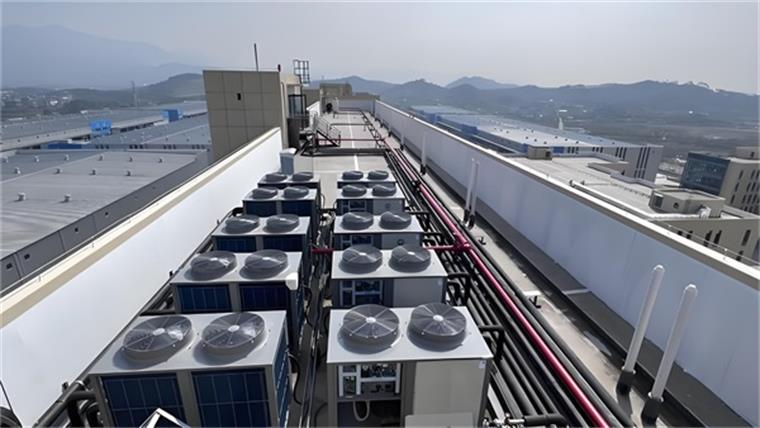 多功能商用空氣能熱泵：熱水、采暖、制冷，一機搞定！